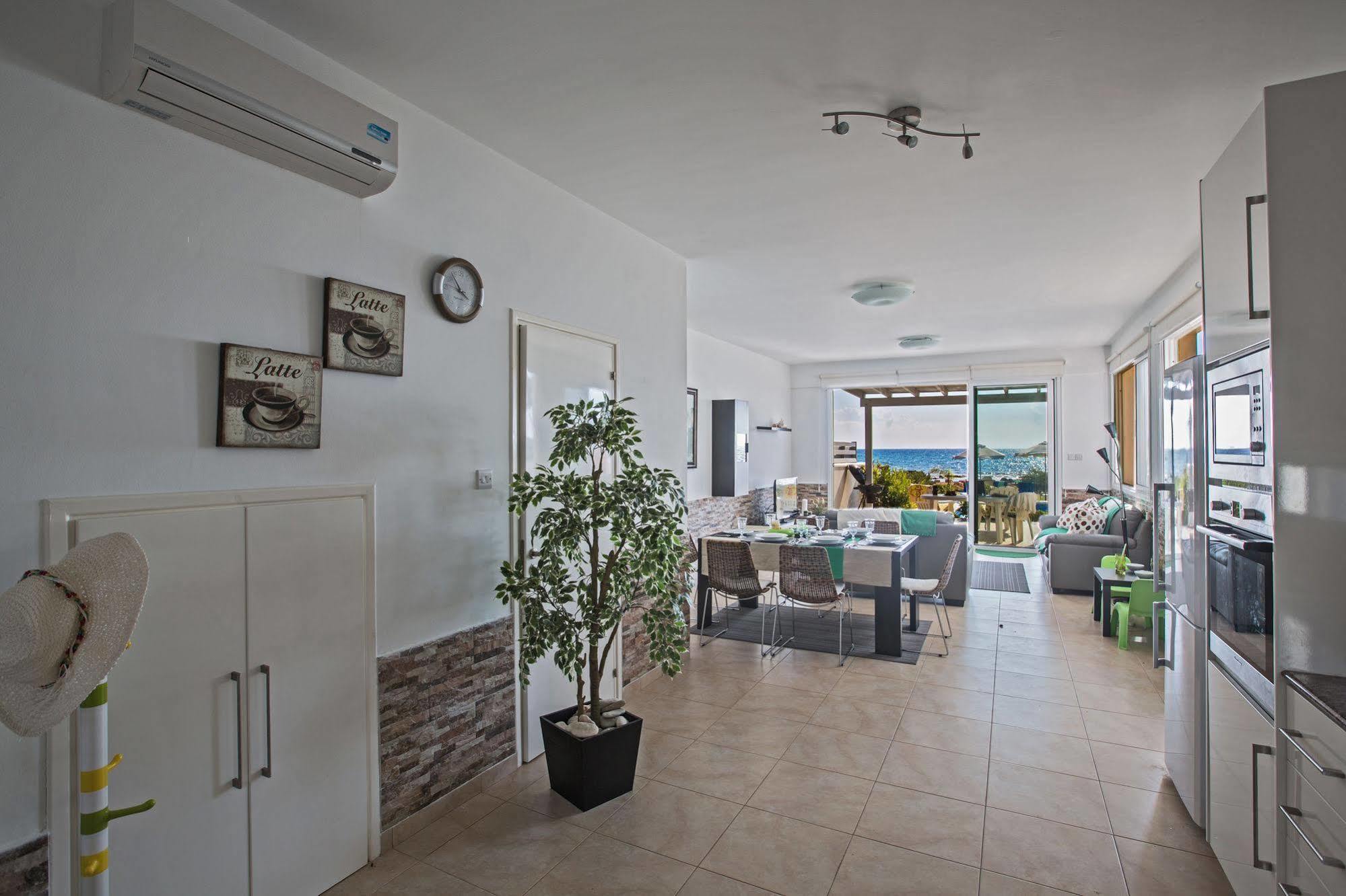 Gorgona Villas Ajía Nápa Eksteriør bilde